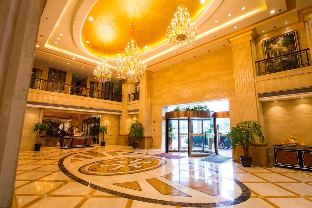 Vienna International Hotel - Expo Branch Shanghai Exterior photo