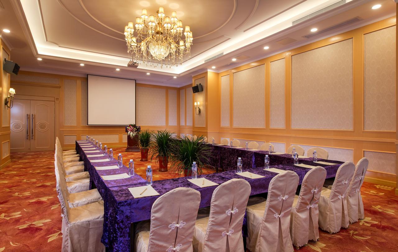 Vienna International Hotel - Expo Branch Shanghai Exterior photo